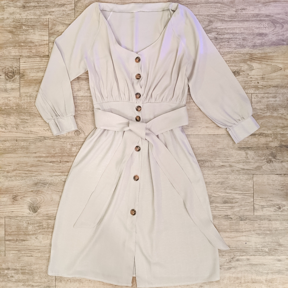 SVETLANA Light Khaki Linen Dress - Picture 4 of 6